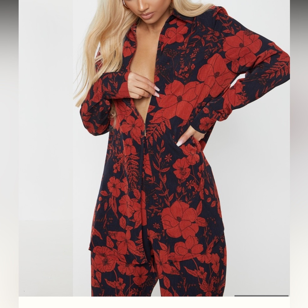 Pretty Little things floral pant set